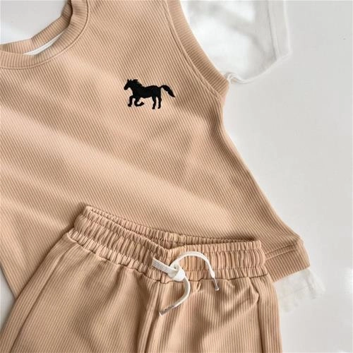 تیشرت و‌شلوارک طرح مینیمال کد 0021